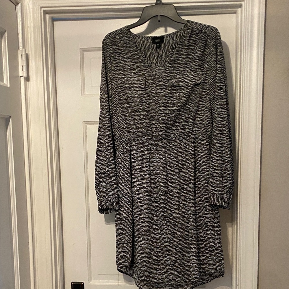 Mossimo Chic Long Sleeve Black and White Dress